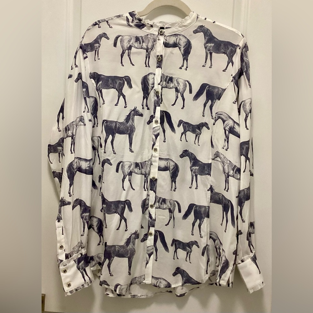 Nwt Ariat Clarion Blouse Size XL Horse Print